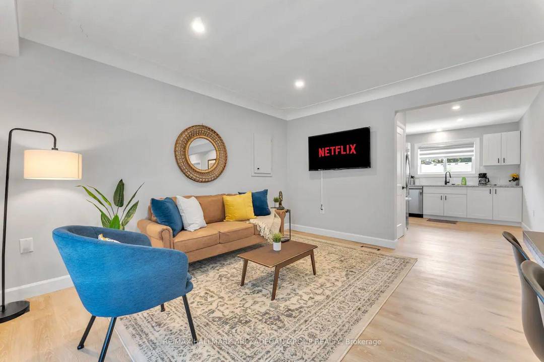 Discover convenience and comfort in this renovated 3 bedroom main floor LEGAL duplex home in Hamilton !