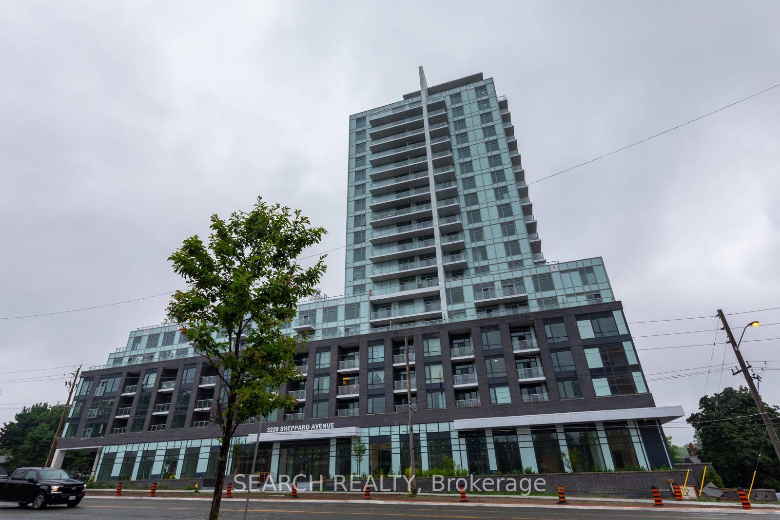 3 Years New Bright amp ; Spacious Condo Unit With Spacious 1 Bedroom Den Size Of A Bedroom With A Door amp ; Closet Upgraded Suite With 2 Full Bathrooms ...