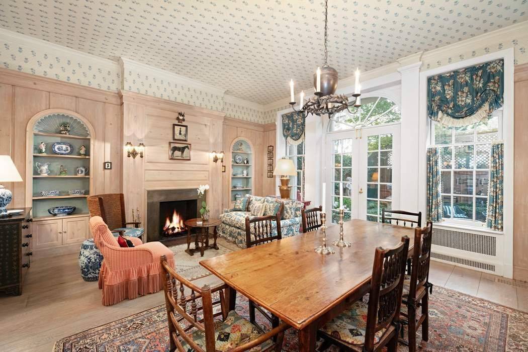 At 40 feet in width and with truly gracious proportions throughout, 121 East 65th Street is a four story red brick and limestone mansion and a superb example of Neo ...