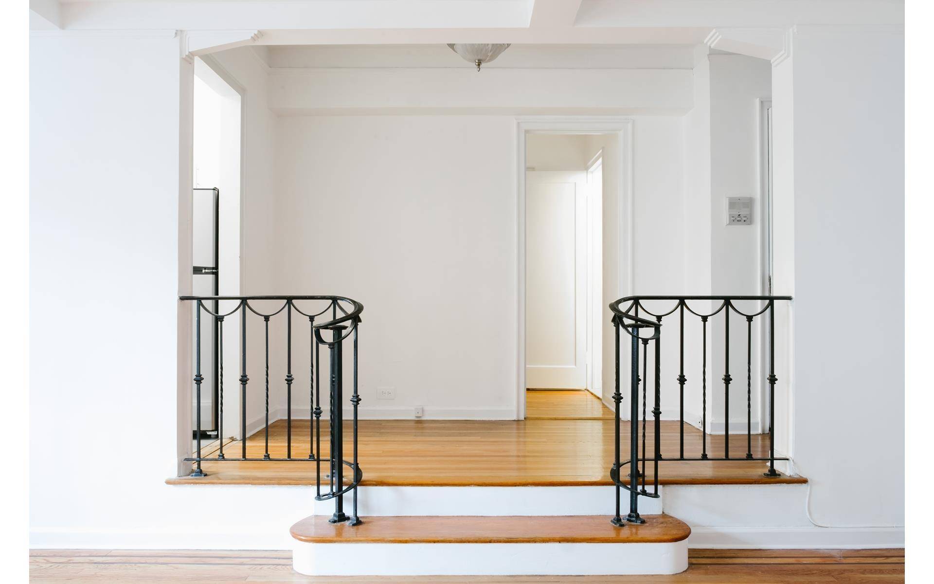Picture Perfect Doorman Studio in the heart of Chelsea available now !