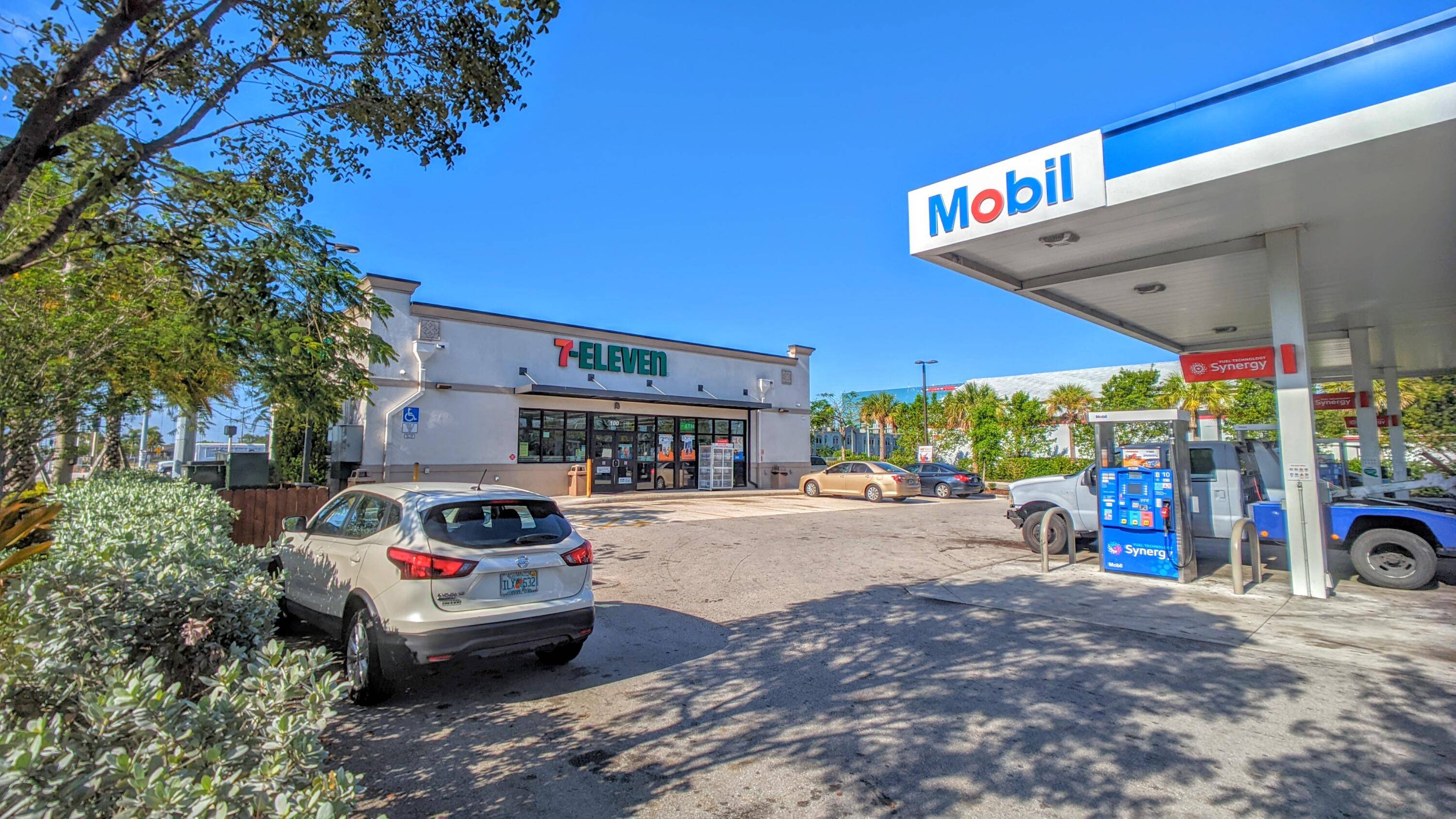 Grab your opportunity to own a 7 Eleven Goodwill store business.