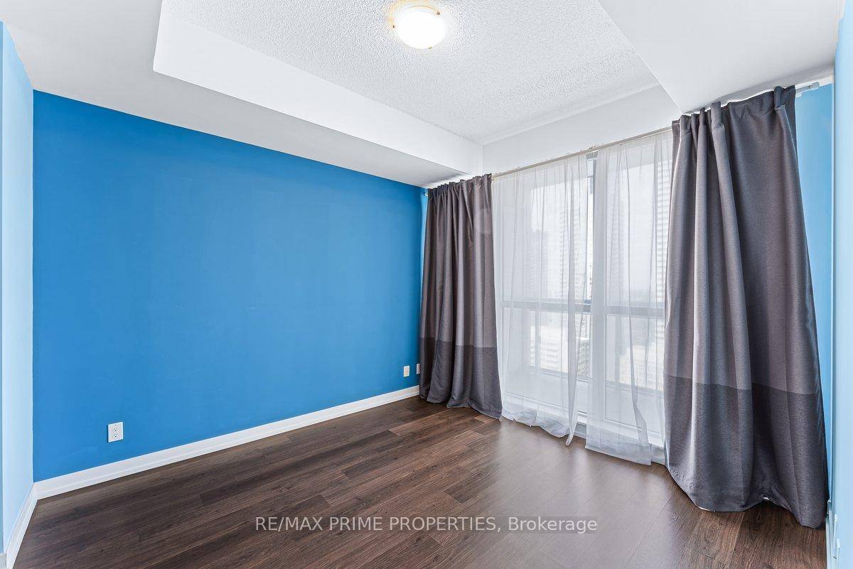 Experience the Exquisite Luxury of Living in a Madison One Bedroom Den Condominium in Yonge Eglinton Vibrant Community.