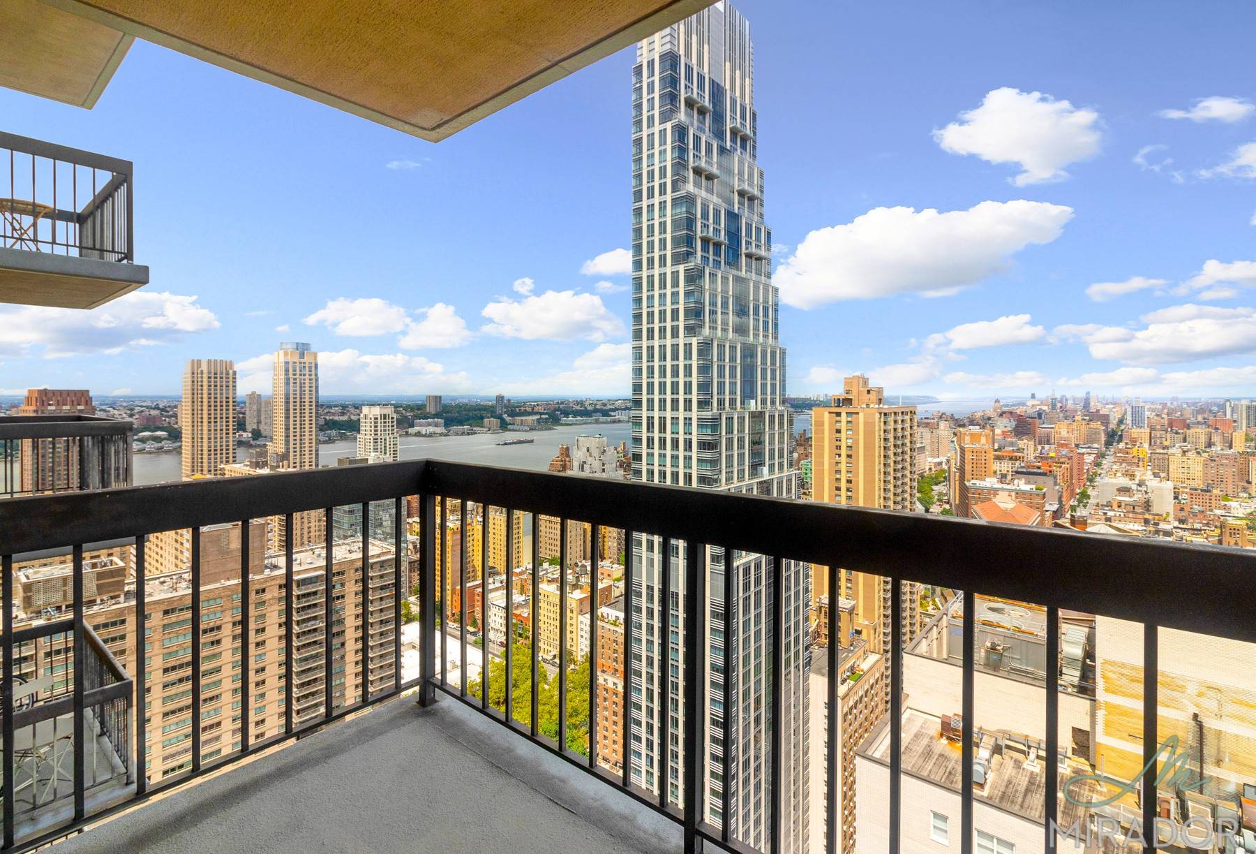 Tower 67 is an impressive 49 story full service rental building located at 145 West 67th Street on the Upper West Side.