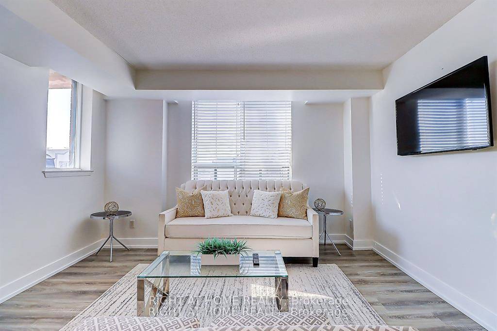This stunning 2 bed, 2 bath corner suite is renovated from top to bottom ad situated in a prime location at the heart ofPickering.