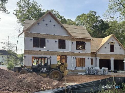 Move in for the Christmas Holiday !