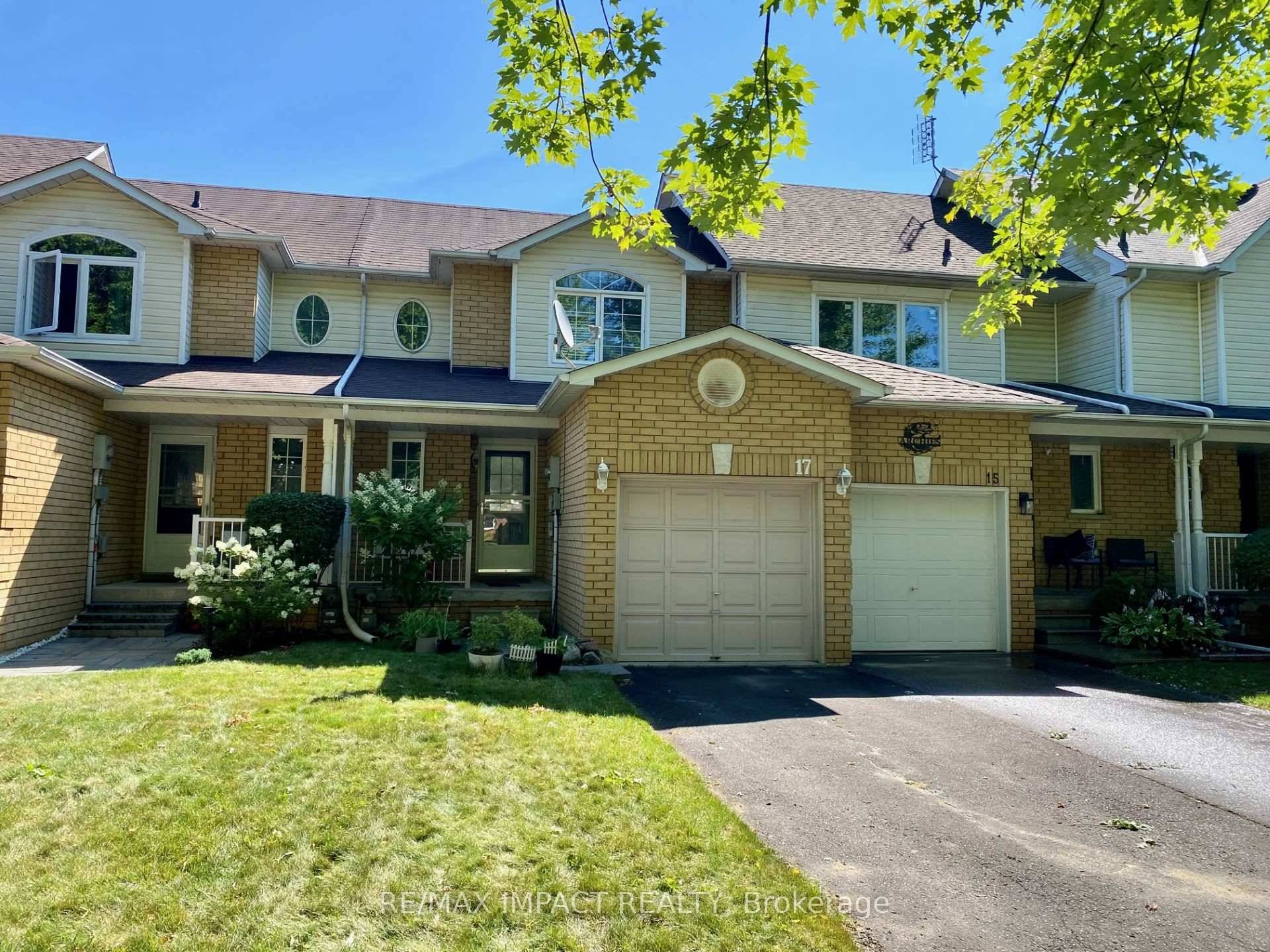 Welcome to this beautifully updated 2 bedroom, 2 bathroom freehold townhome in Courtice, nestled in a quiet and mature neighbourhood.