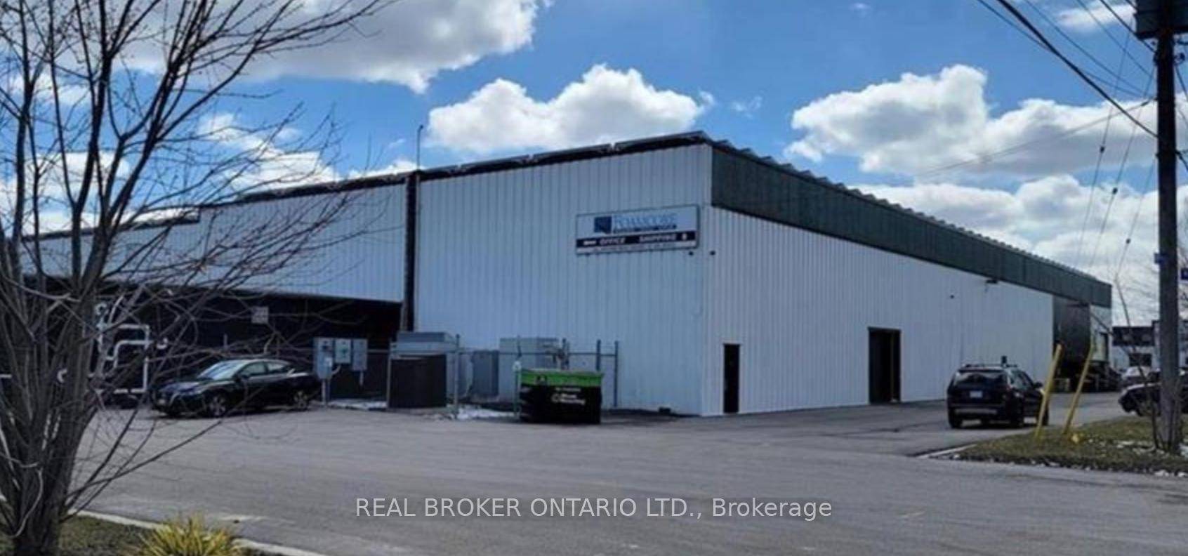 Fantastic light heavy industrial unit with 25ft clear height near the HWY with up to 5 acres of outdoor storage available.