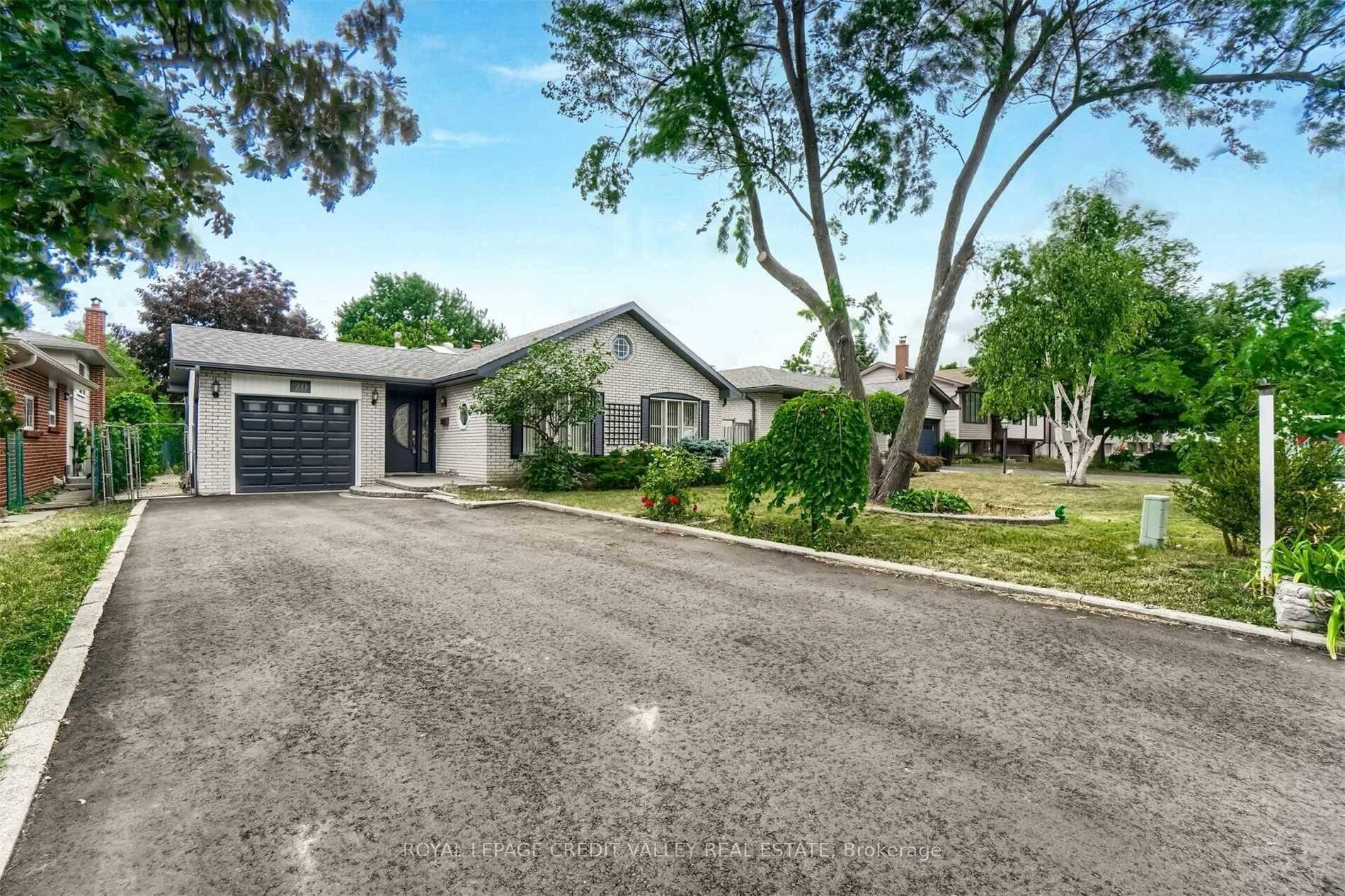 Welcome to a DETACHED HOME that perfectly blends comfort, space, and thoughtful design AND A HUGE BACKYARD.