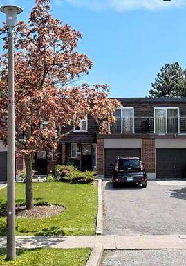 Prime Location ! Renovated 1 Large Bedroom Basement !