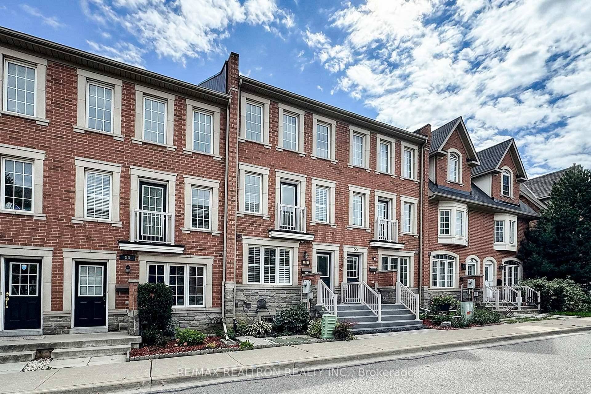 Beautiful 3 bed townhome Virtual Tour https www.