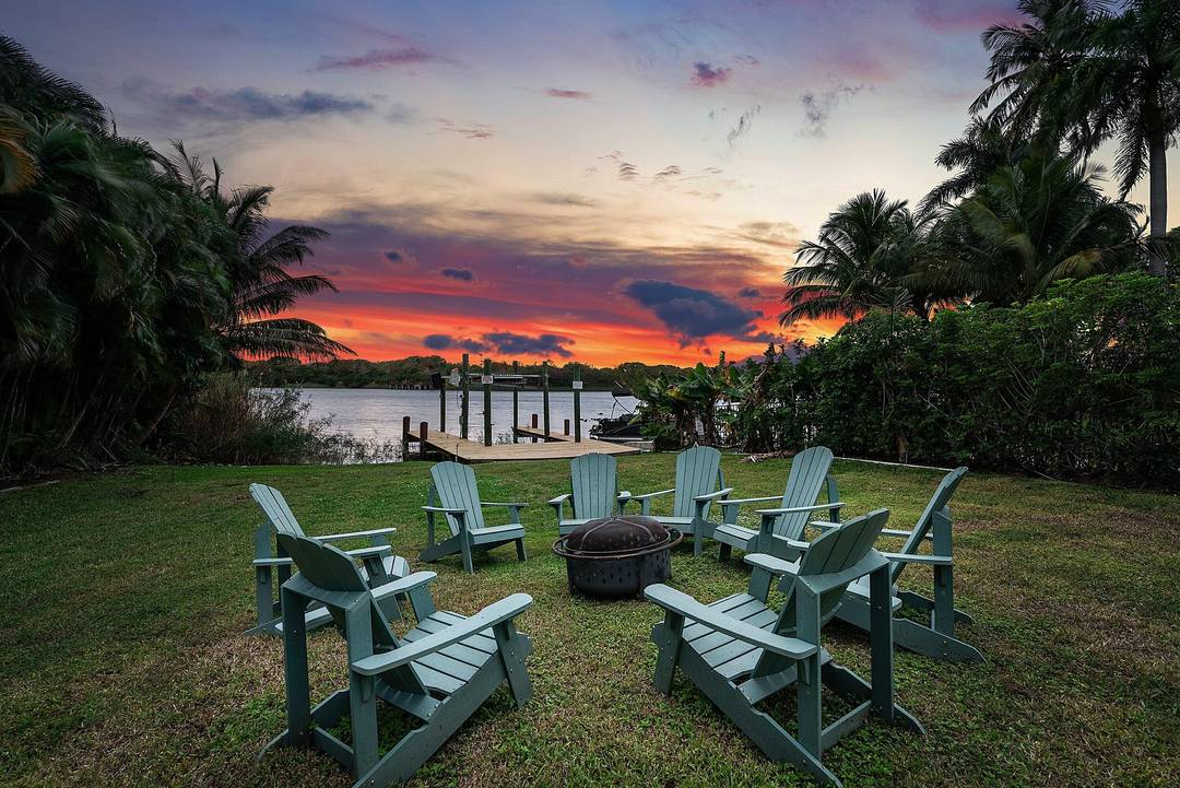 Rare opportunity for Lake Front Lake Ida !