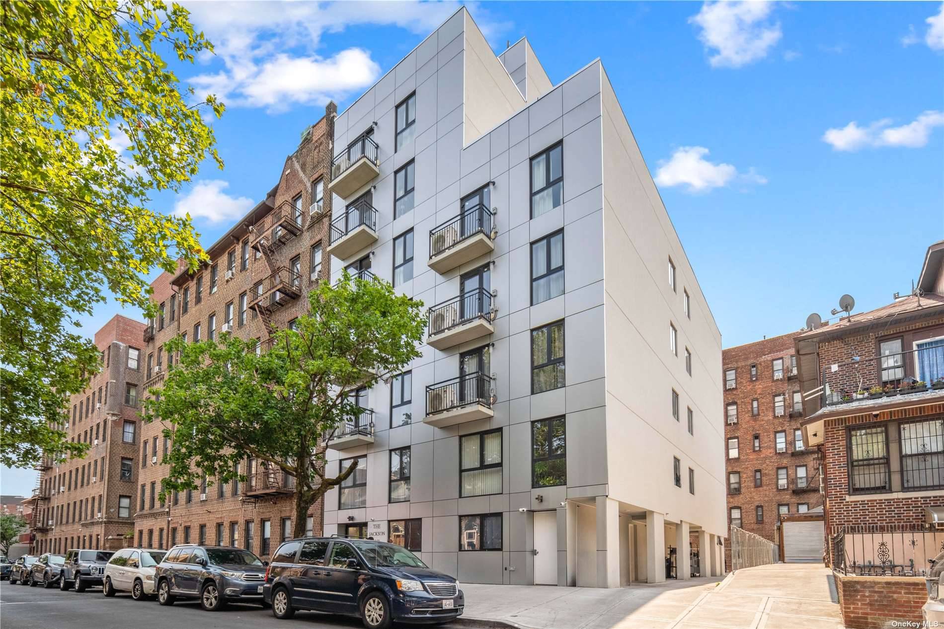 Brand new community facility space in the heart of Jackson Heights, This spacious 2, 714 SF space boasts a 9 foot ceiling height, direct street access, two separate entrances, elevator ...