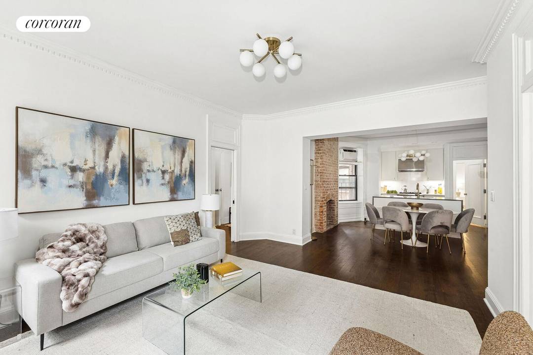 JUST LISTED ! A spectacular TRUE 3bed 2bath home with character and a PRIZED layout including a fully vented washer dryer and range.