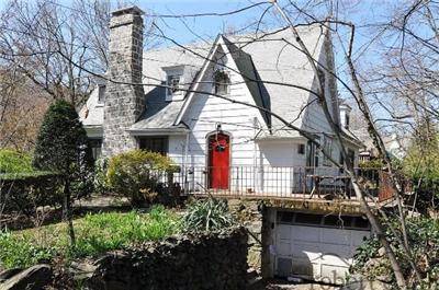 West of the Parkway Located on a tranquil country road and surrounded by greenery.