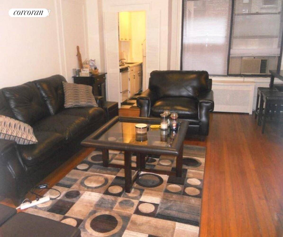 Classic Prewar 1 Bedroom Condo at The Carnegie Plaza Residences !
