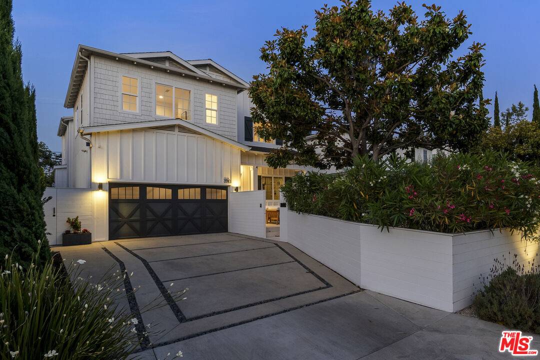 3740   Stewart Ave 5BR Marina Del Rey La