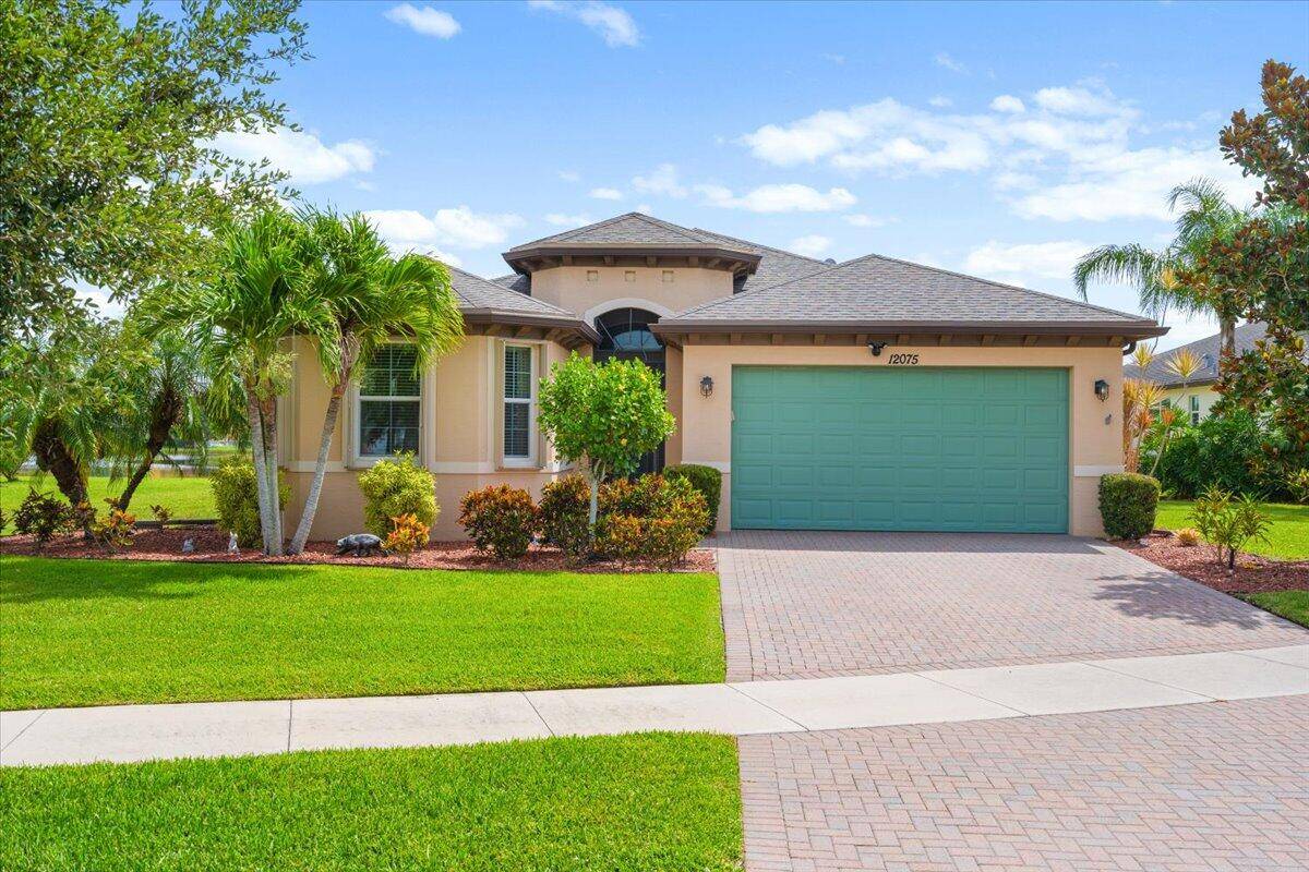 Spectacular 3Bd Den, 2. 5Ba home located in TownPark at Tradition.