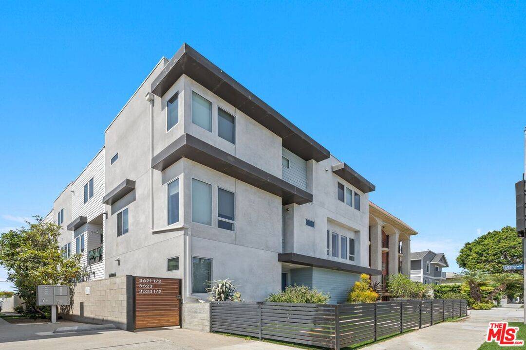 3623 1/2 S Centinela Ave 3BR Marina Del Rey La