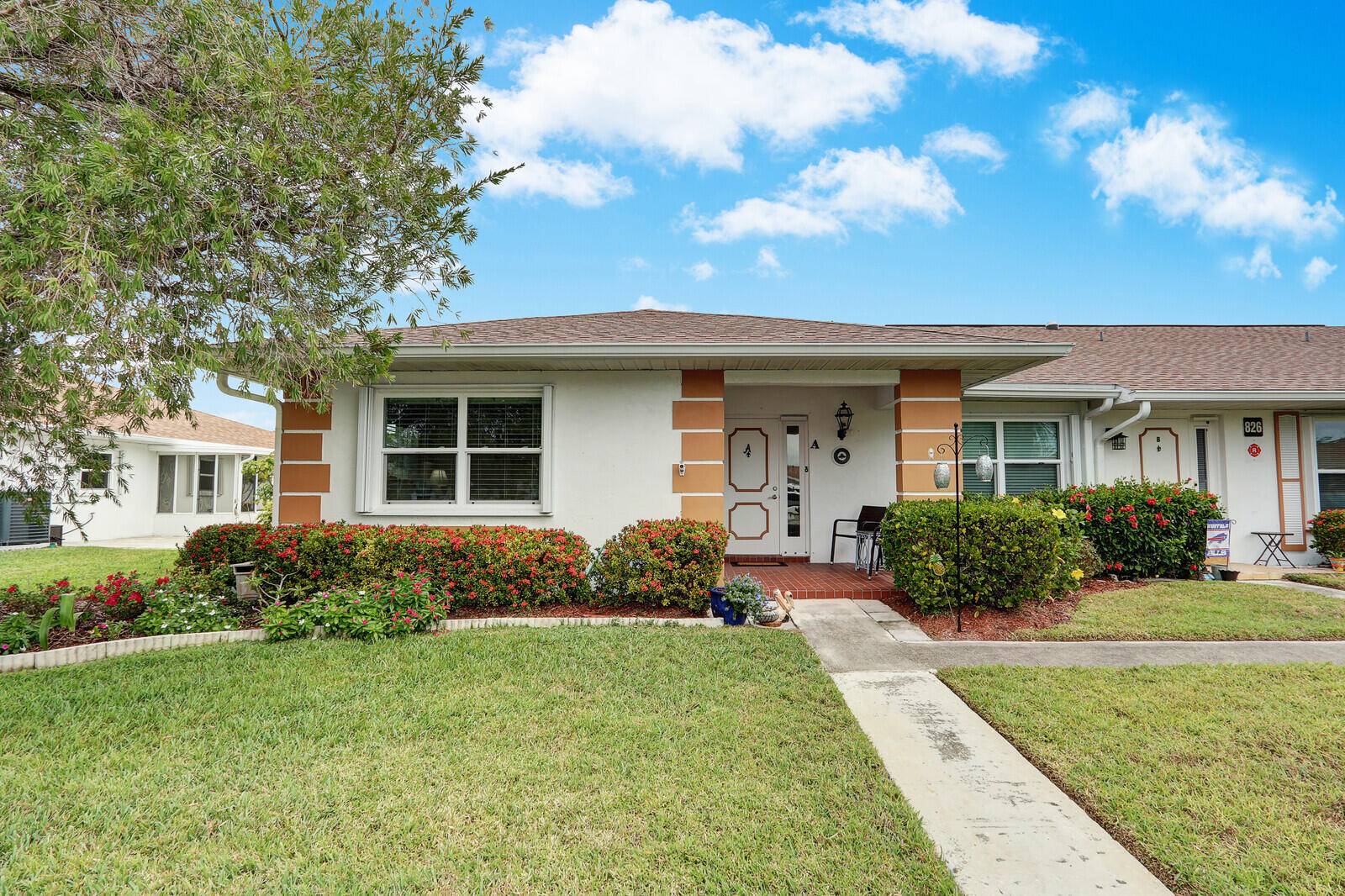 CORNER UNIT IN HIGH POINT MOVE IN READY !