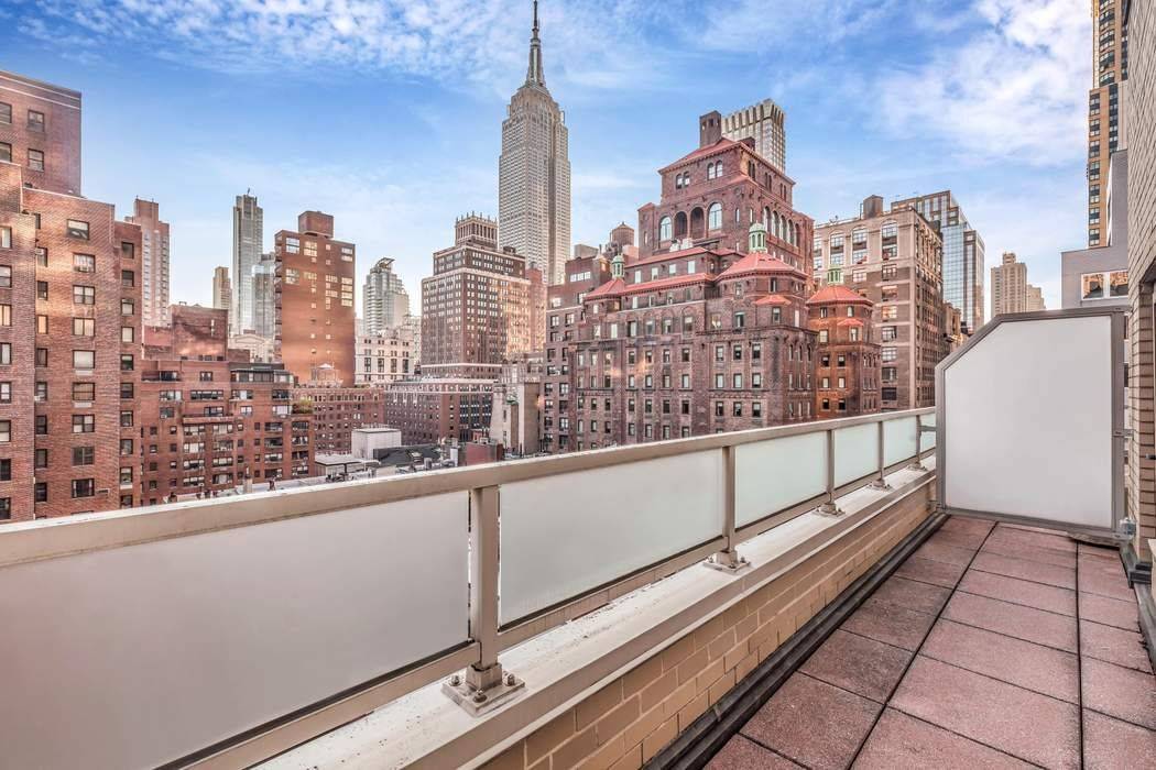 Unobstructed views of The Empire State Building !