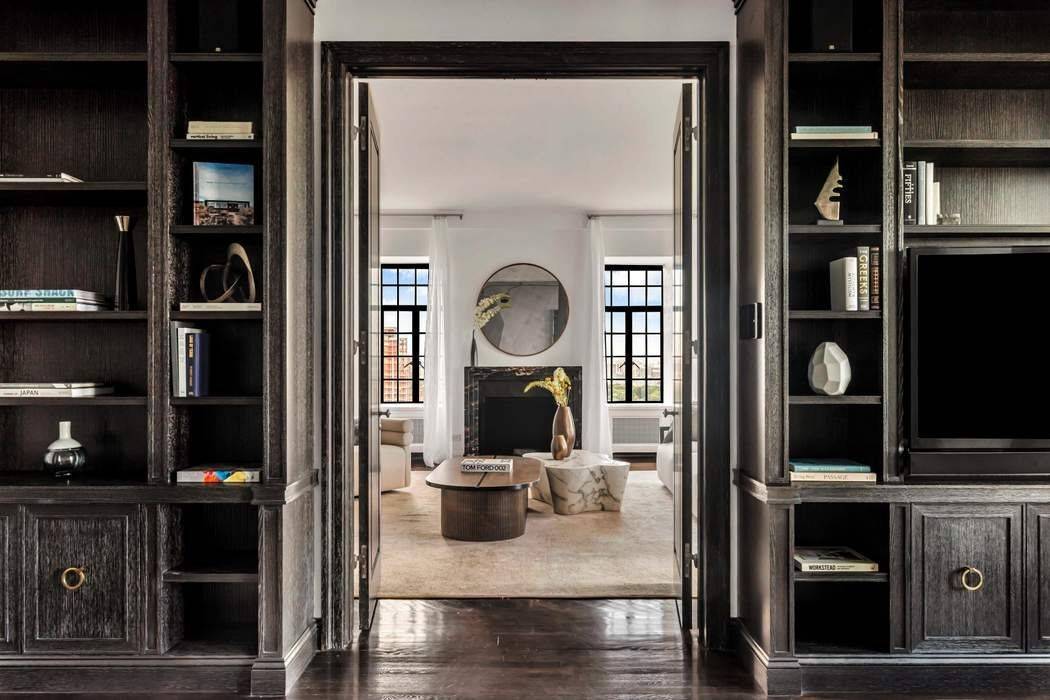 300 Central Park West The El Dorado MOTIVATED SELLER SIMPLY STUNNING This full floor Tower Residence at the coveted El Dorado is one of the few apartments in New York ...