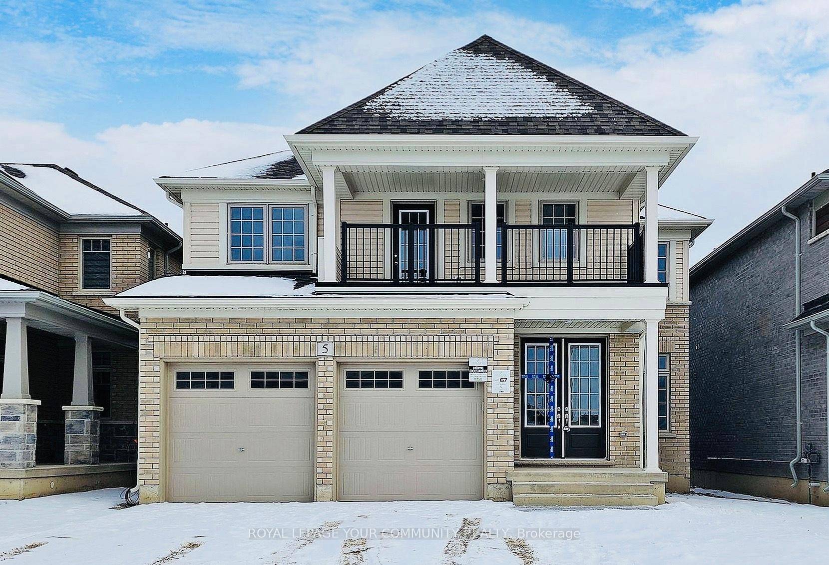 Spacious, detached Family home, 4 bedroom large size bedrooms, 3 full baths, 1 powder room.