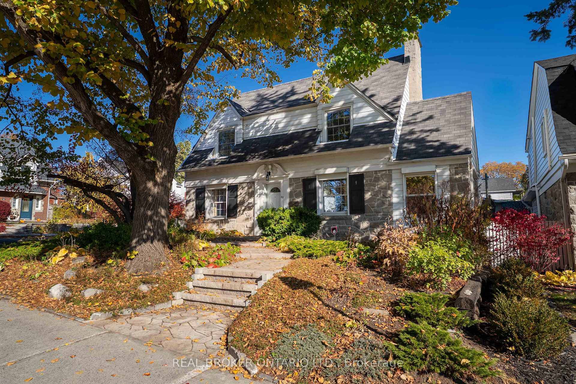 OPEN HOUSE SUNDAY NOV 02 Welcome to Civic Hospital one of those special neighbourhoods that people wait for years to get into.