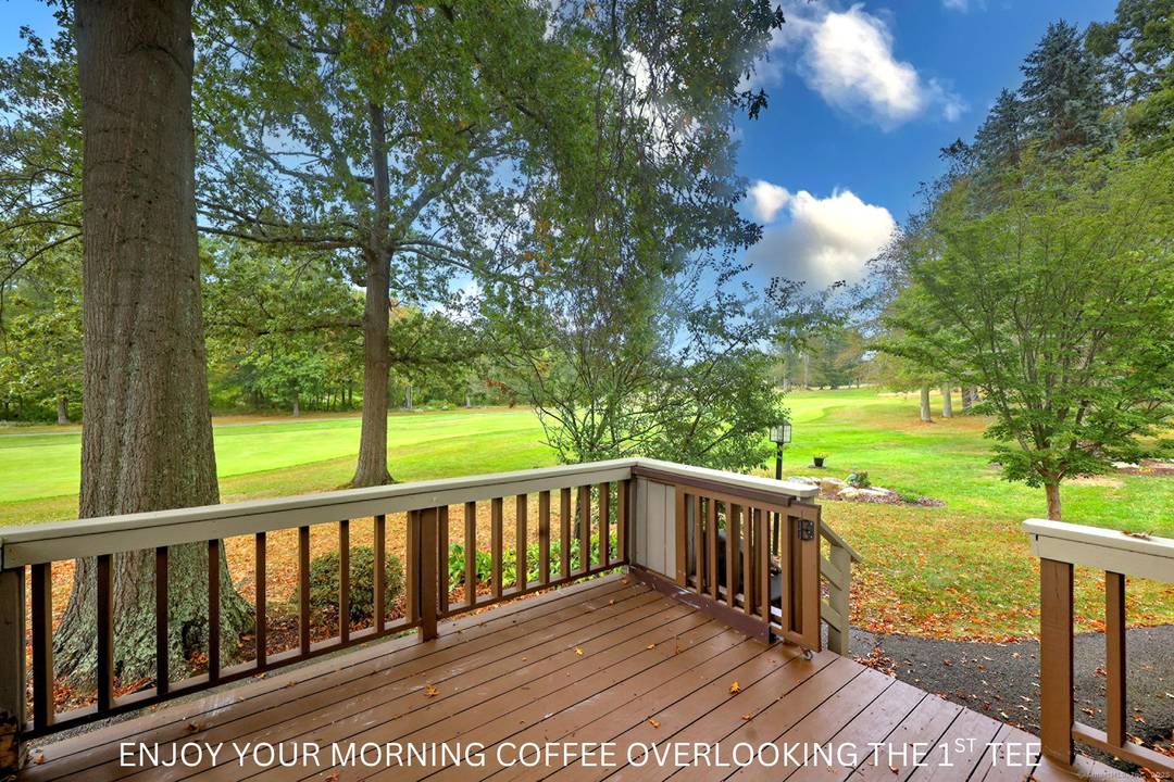 Spectacular fairway setting on the 1st hole of Black Hawk Golf Course !