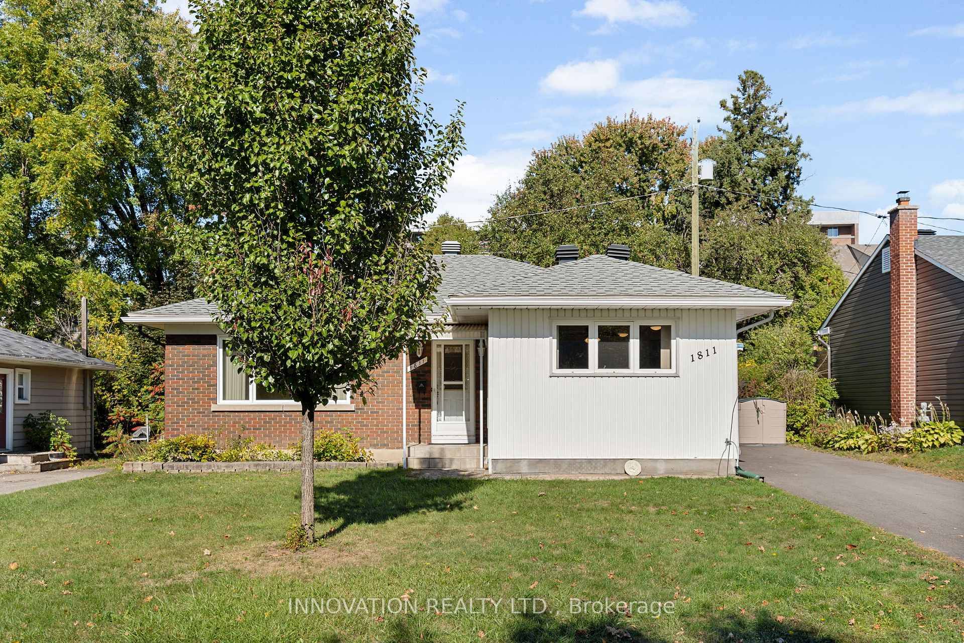 Welcome to 1811 Hutton Avenue, a well maintained mid century Campeau bungalow in one of Ottawa's most convenient and family friendly neighbourhoods.
