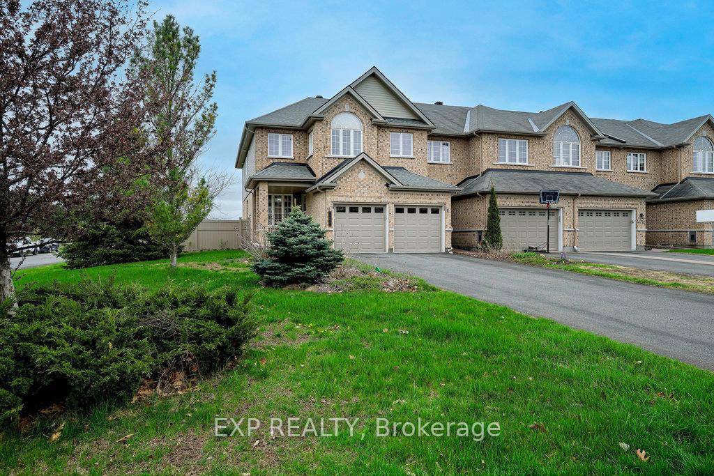 A RARE GEM IN GREELY ! THIS SPECTACULAR 3 BEDROOM, 3 BATH END UNIT TOWNHOME SITS ON A PREMIUM CORNER LOT WITH NO REAR NEIGHBOURS AND A DOUBLE CAR GARAGE ...
