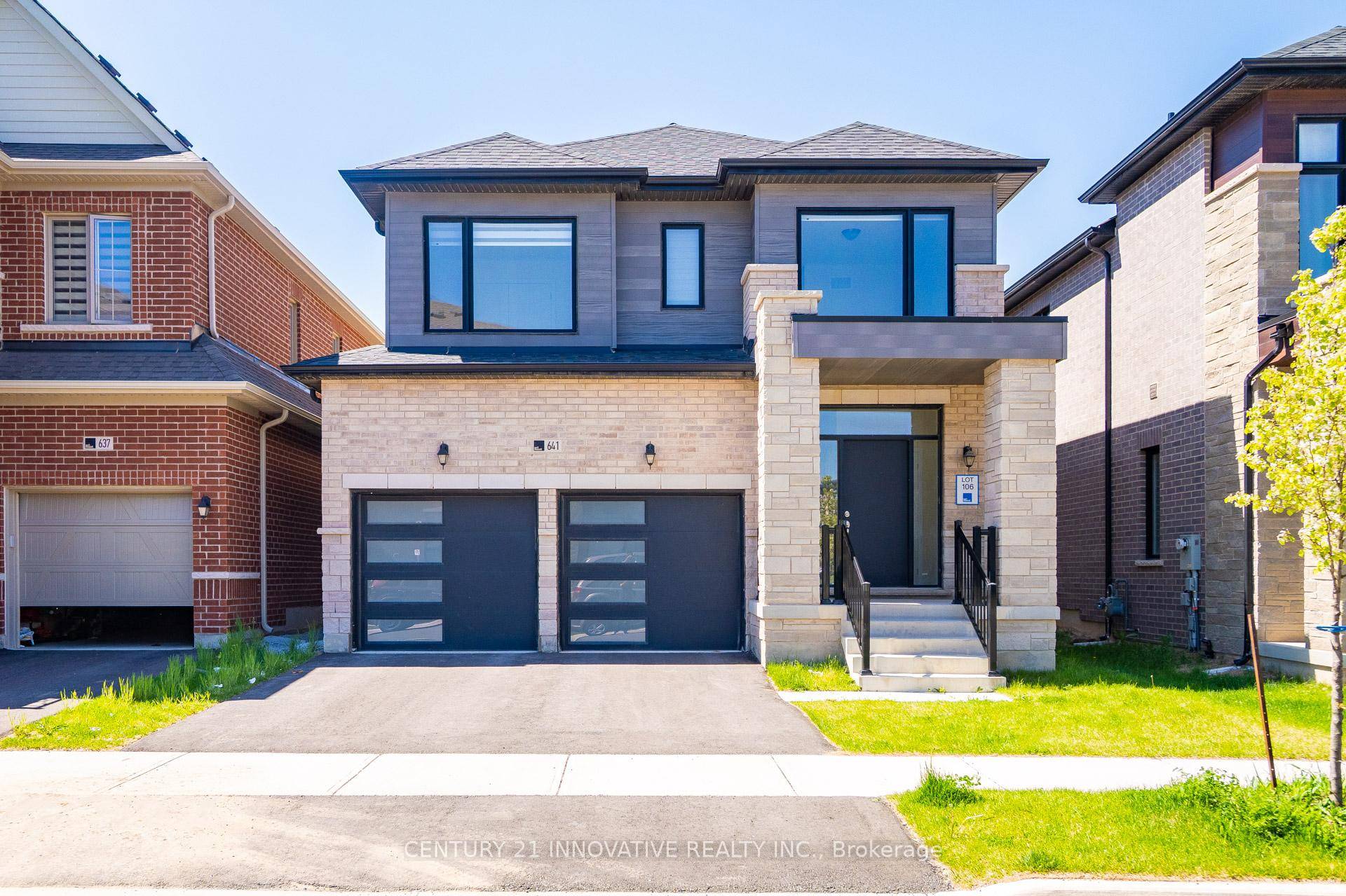 Must See ! ! Welcome to your dream home in the prestigious 16 Mile Creek Community of Milton !