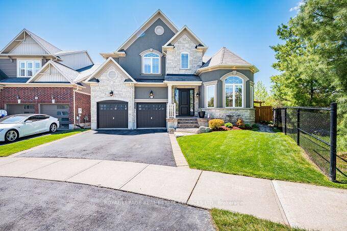 Step into luxury with this stunning Mattamy Primrose model offering a beautiful upgraded living space.