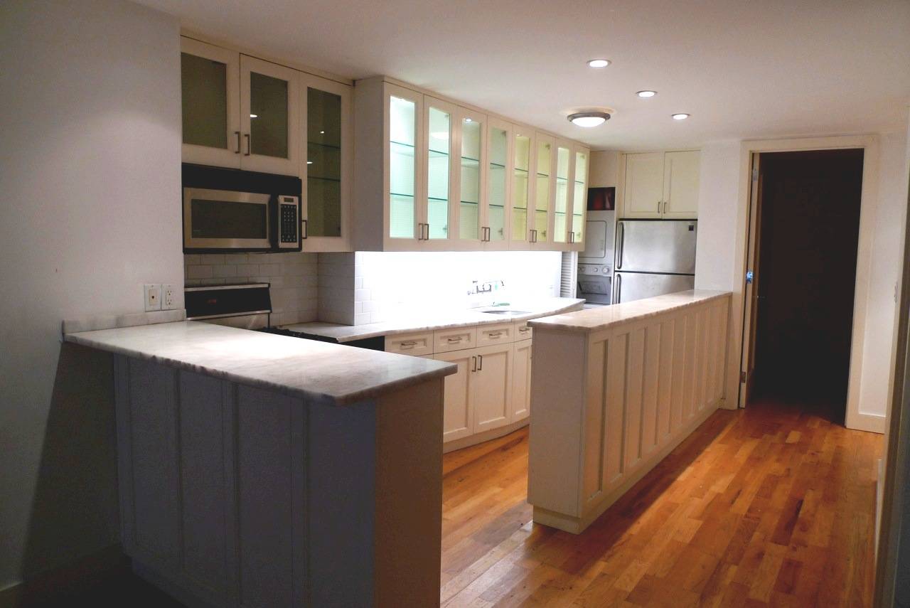 This 2 Bedroom 2 bathroom Plus Office or 3rd Bedroom is large and is one block from Nolita !