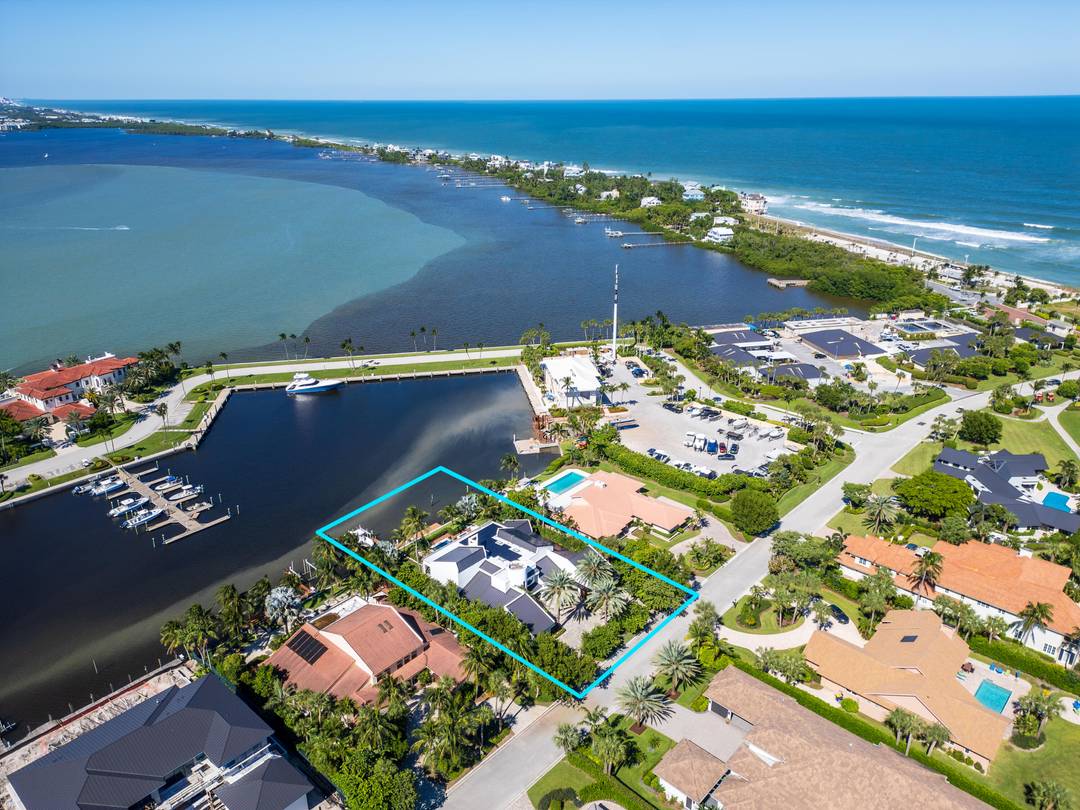 Located on the southern tip of Hutchinson Island in Sailfish Point Country Club, this 8, 815 sq ft modern waterfront estate is one of Stuart's most coveted addresses.