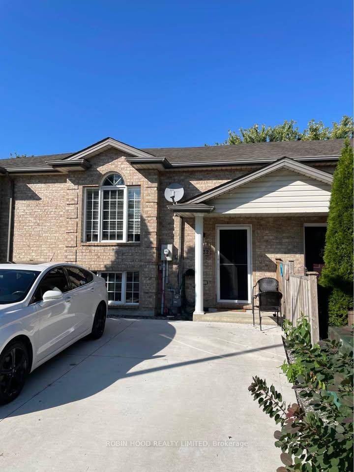 A full house for rent in Lakeshore, Ontario.