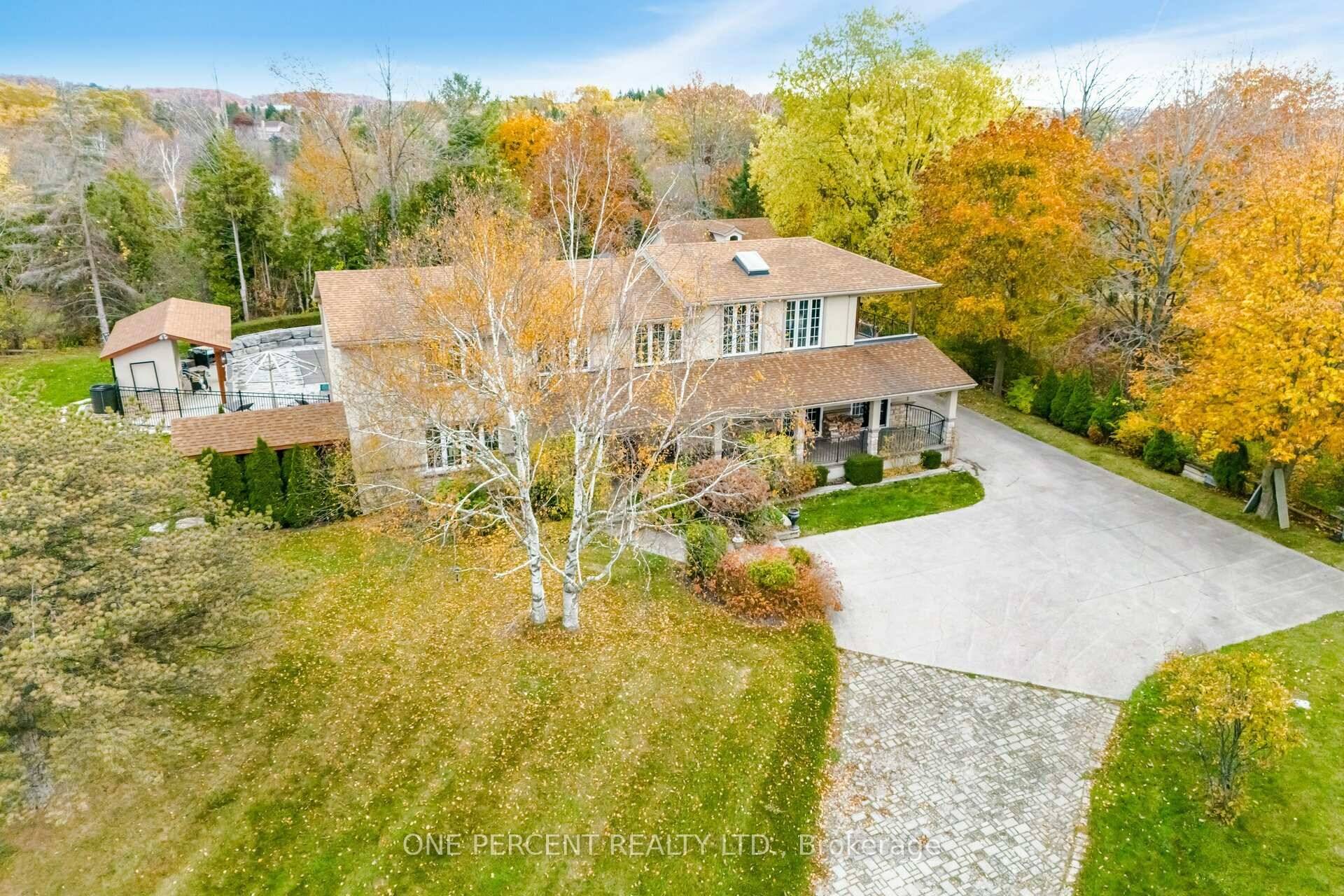 2 Acres, 4 Br Detached House In Caledons Prestige Palgrave Neighbourhood.