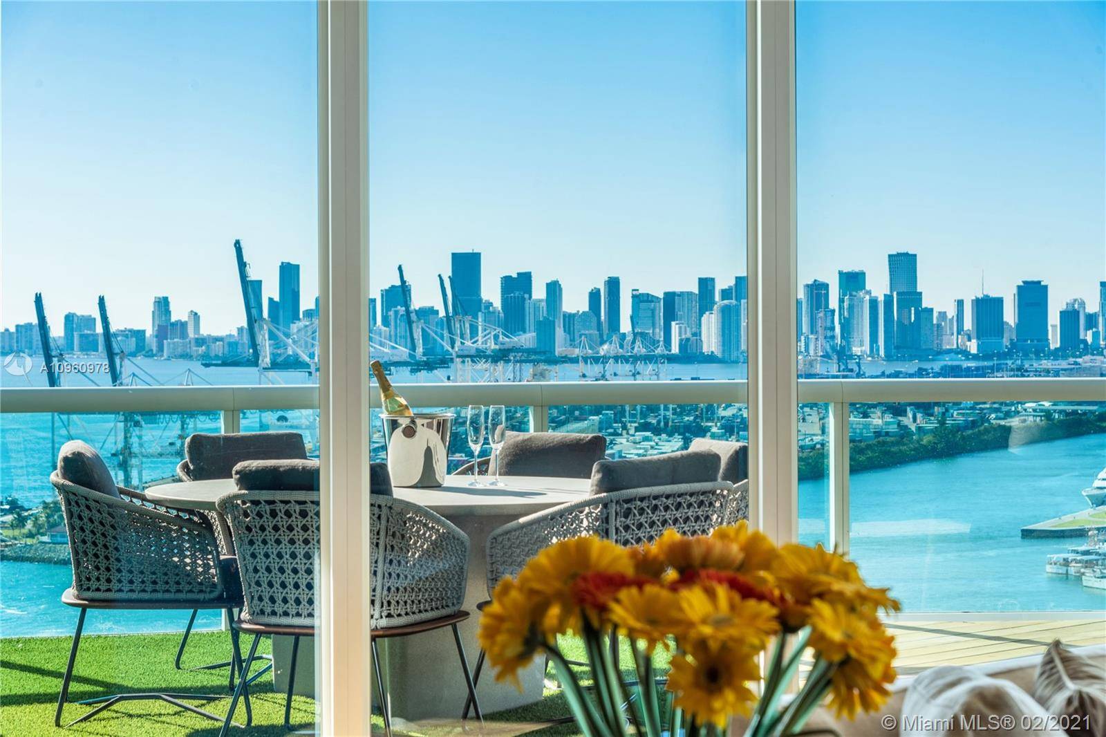 When you come home to expansive views and square footage that elevates, you feel alive in a way you can't explain.