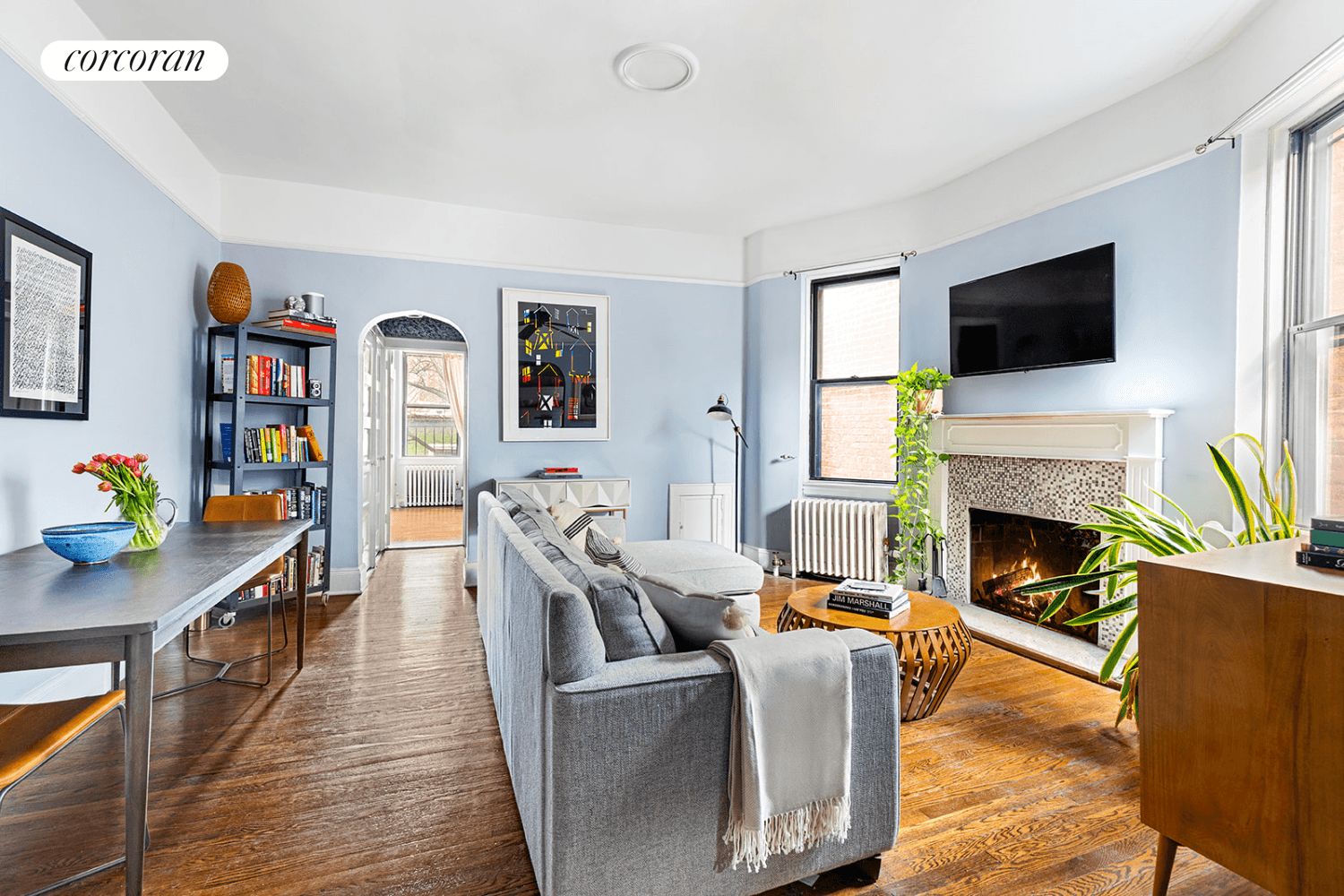 175 Amity Street, D2 Charming Amity Street is one of Cobble Hill's most desirable blocks.