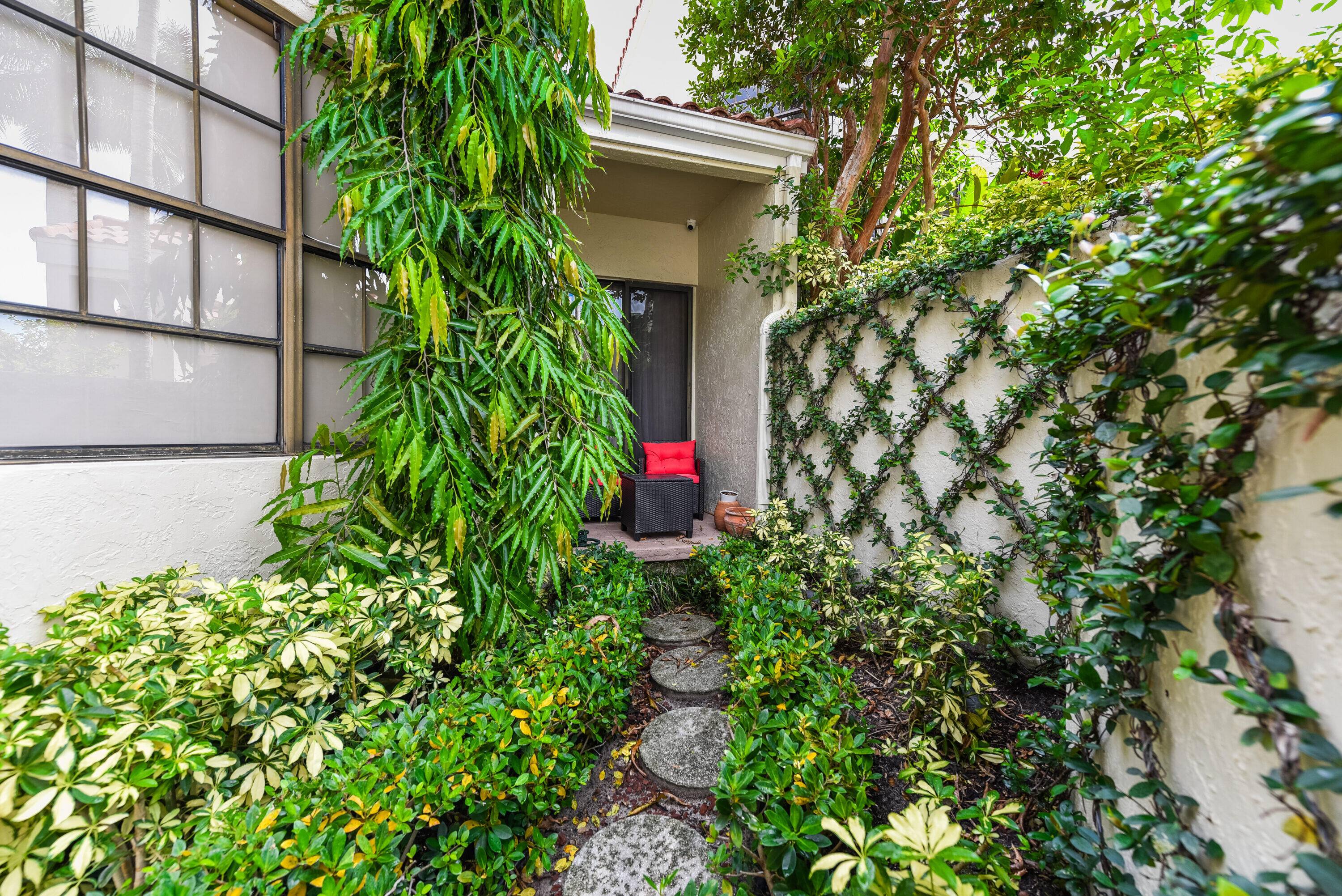 Discover this charming two bedroom, two bathroom upgraded professionally designed villa, situated on the 9th hole of the award winning Fazio designed 18 hole golf course.
