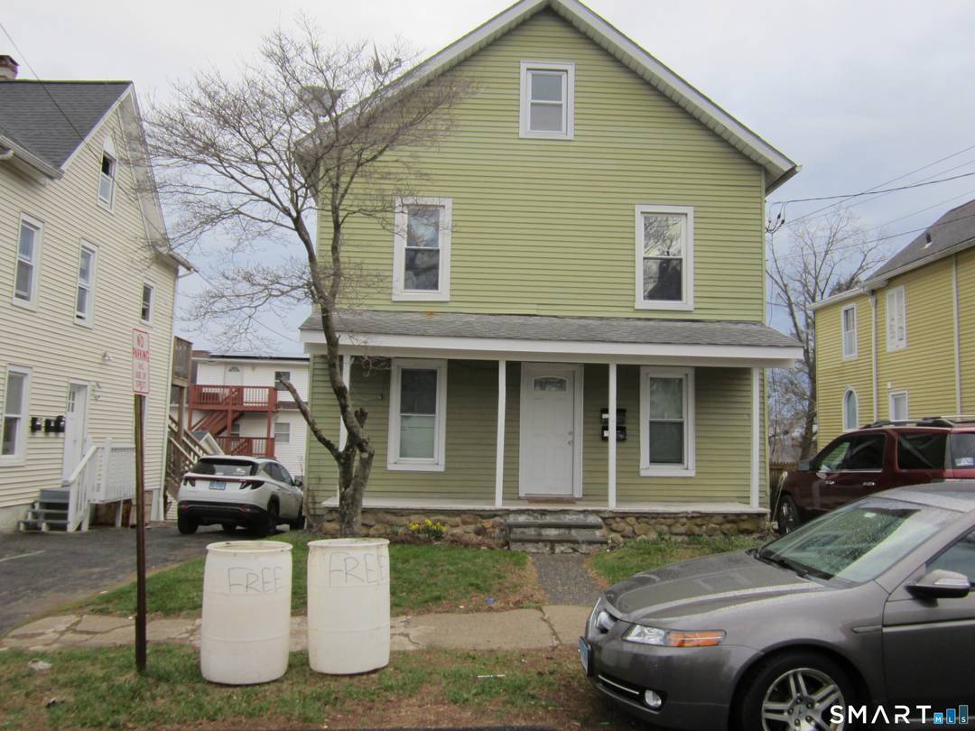 Centrally located 2 Family in west side of Danbury.