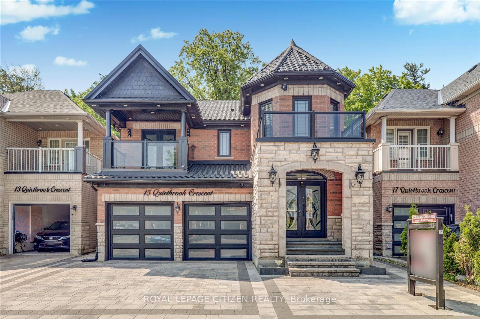 Beautiful amp ; Spacious 4 2 Bdrm, 3 2 Bath Detached Home In Sought After Brookside !