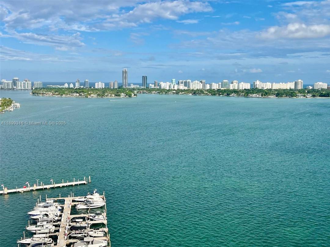 Waterview from every room in this nice 2 2.