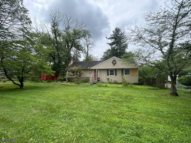 Great opportunity for experienced Investor.