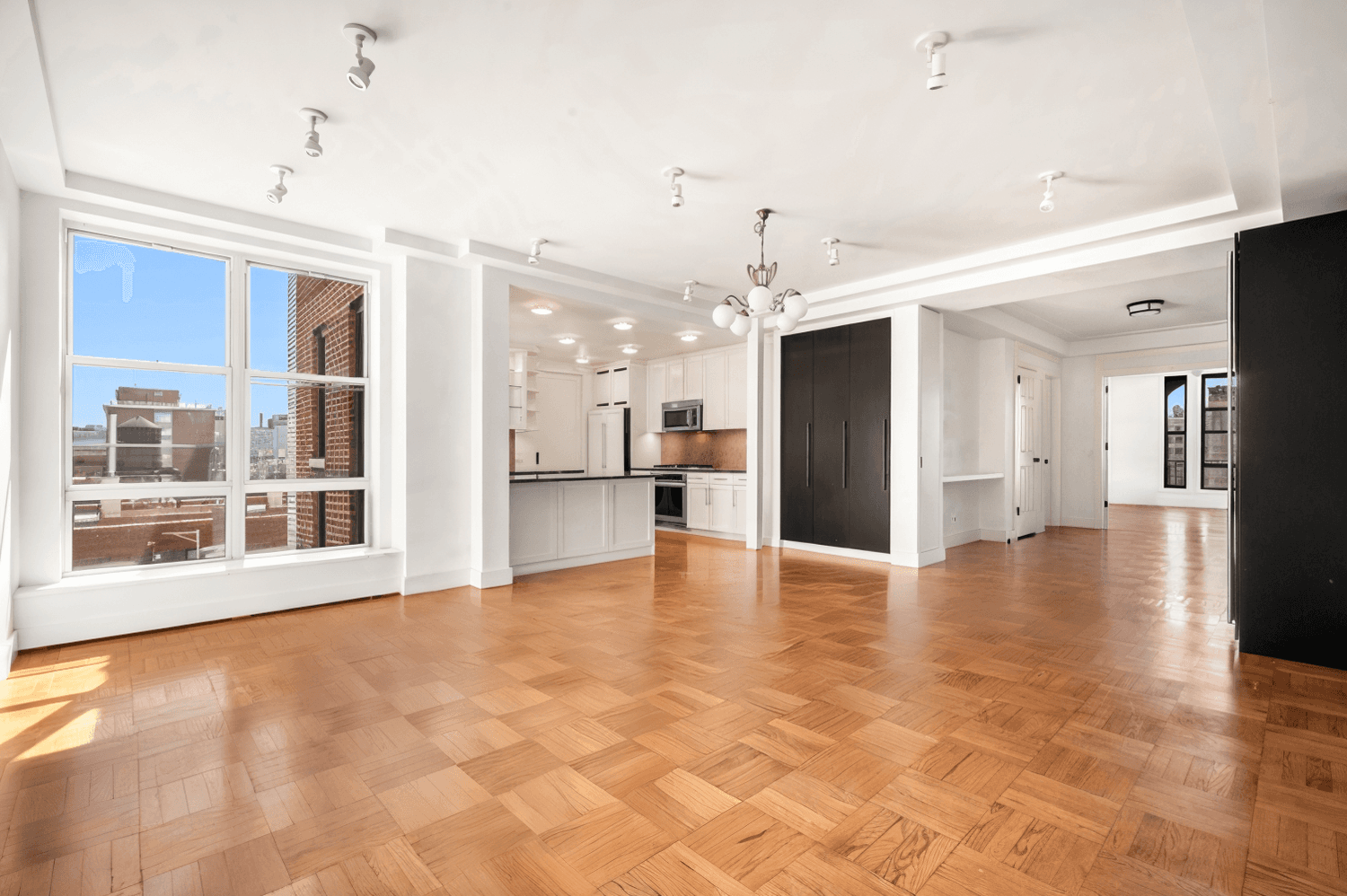 Welcome to this beautiful Prewar Penthouse at The Hamilton, an historic, full service building in the heart of Morningside Heights.