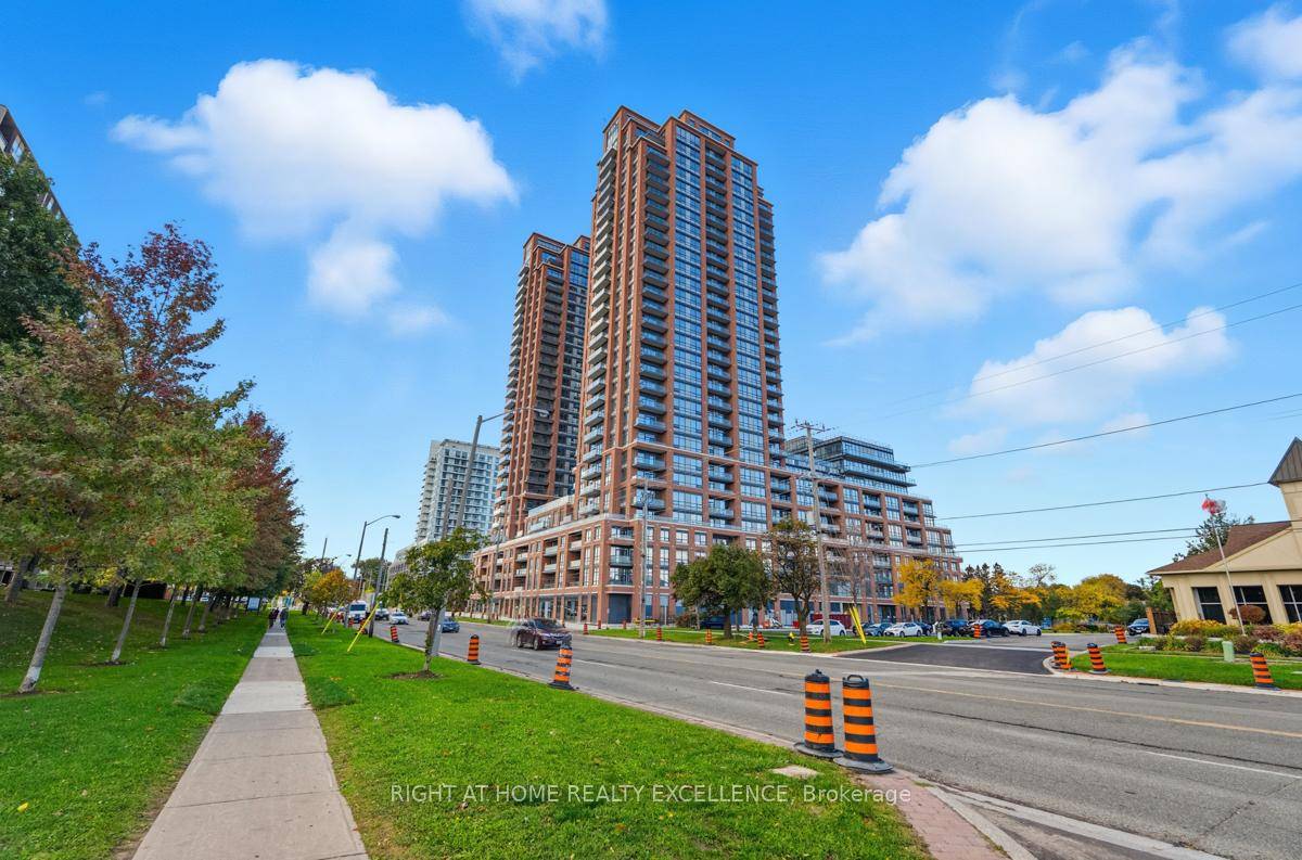Assignment Sale A Brand New Condo at Pinnacle Toronto East.
