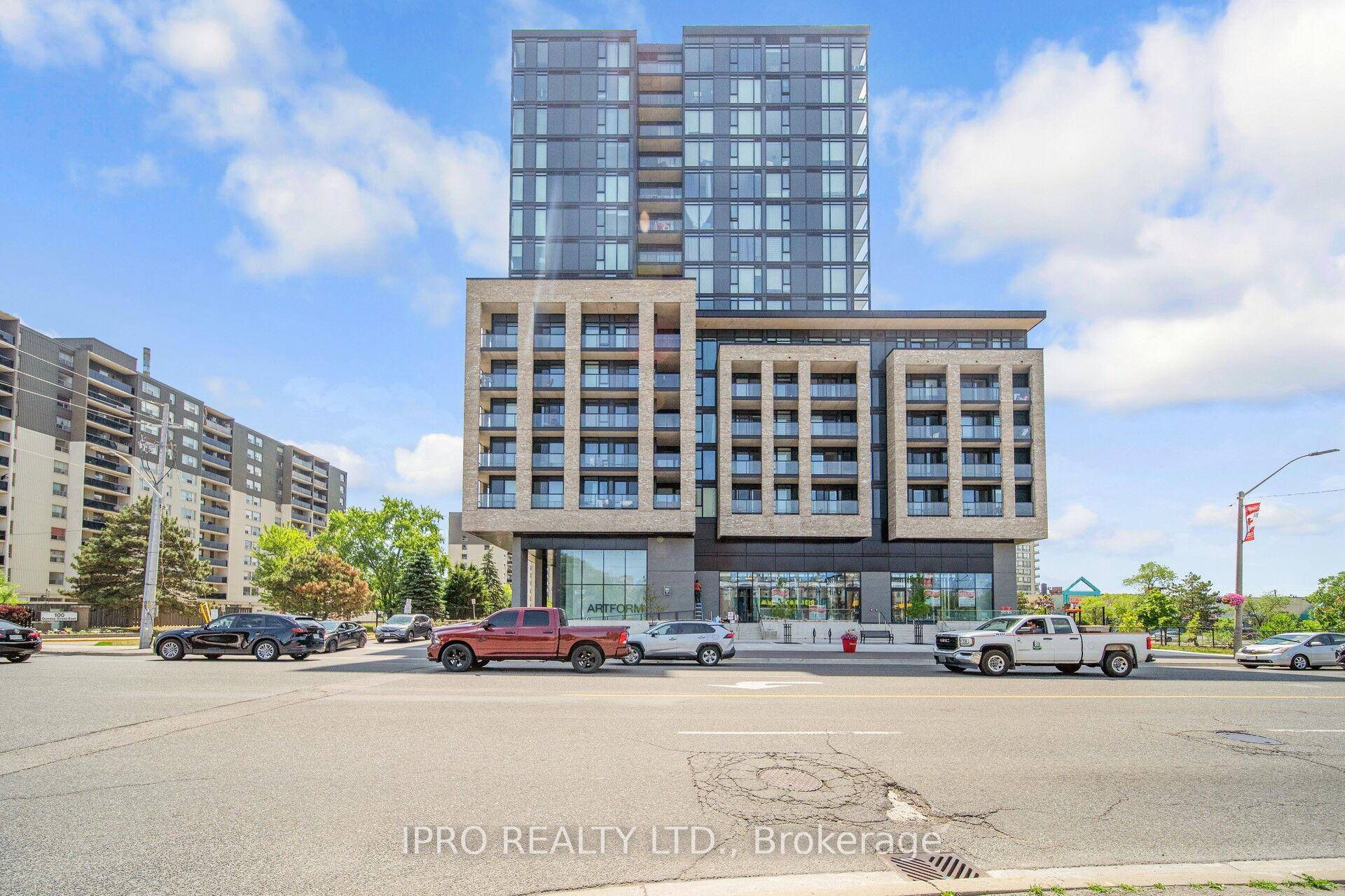 Welcome to this beautifully maintained penthouse, perfect for families or investors !
