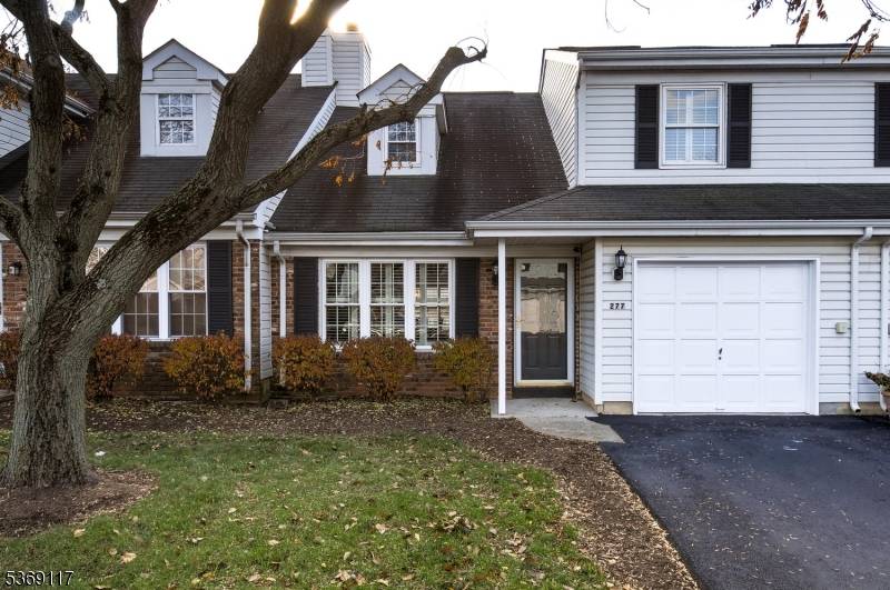 Beautifully Updated Home Near Quailbrook Golf Course.