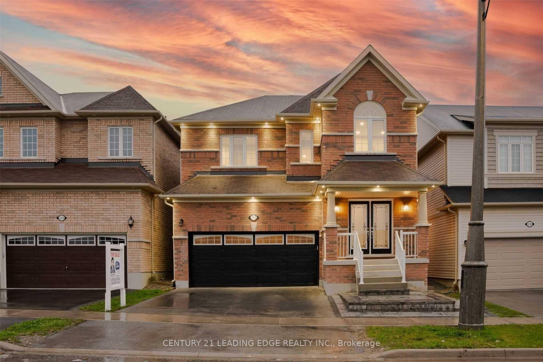 Stunning amp ; Spacious 3bd, 1 Bath Basement Offering Plenty Of Natural Light, High Ceilings, And Generously Sized Bedrooms.