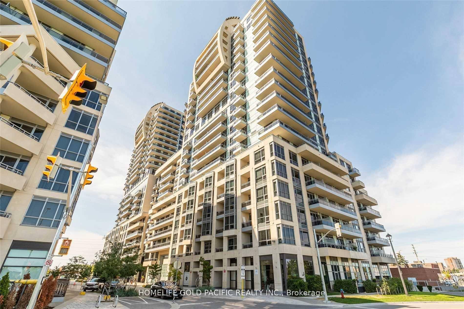 Welcome to The Beverly Hills Residences in the heart of Richmond Hill !