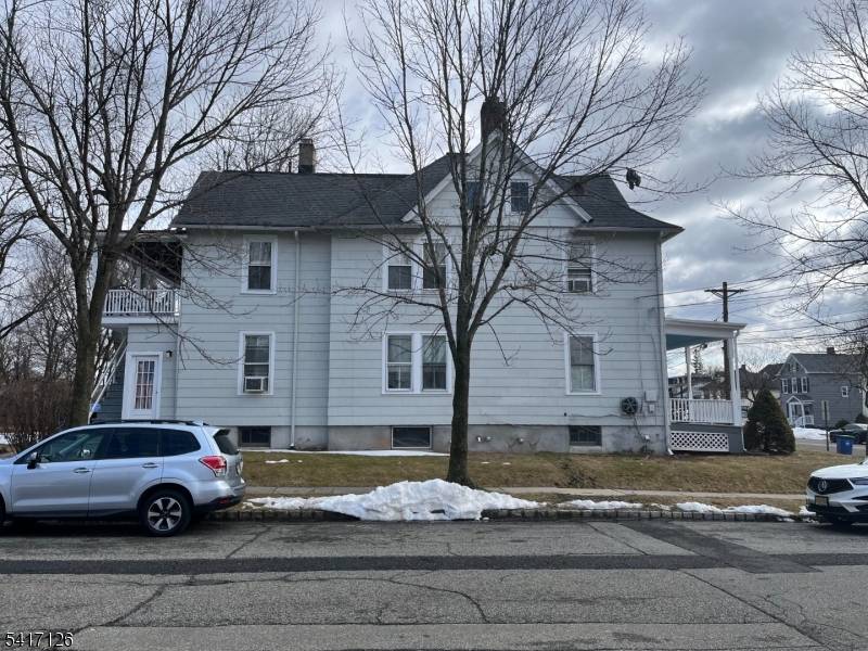 Five unit investment property in a great Somerville location close to Main St, Courthouse, Somerville train station and Bridgewater Commons Mall.